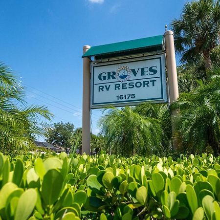 Groves Rv Resort Harlem Heights Buitenkant foto