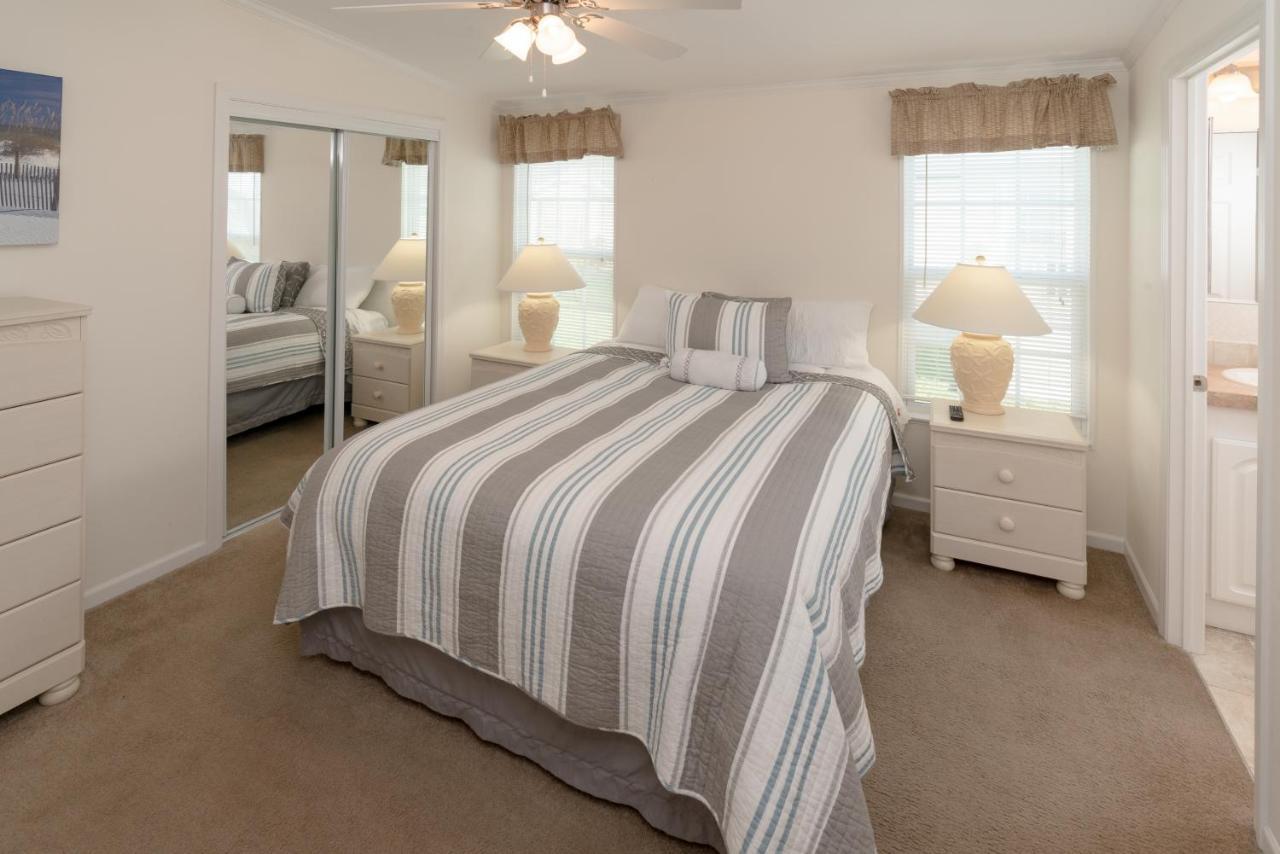 Groves Rv Resort Harlem Heights Buitenkant foto