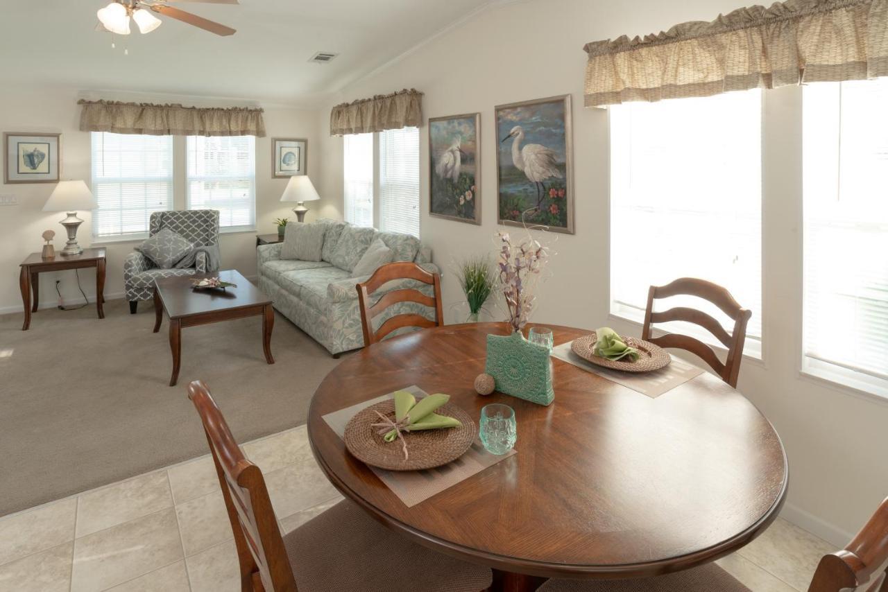 Groves Rv Resort Harlem Heights Buitenkant foto